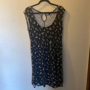 Torrid size 0x Black and White Skull and Anchor Dress